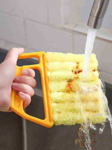 Brush venetian blind - brush, cleaner